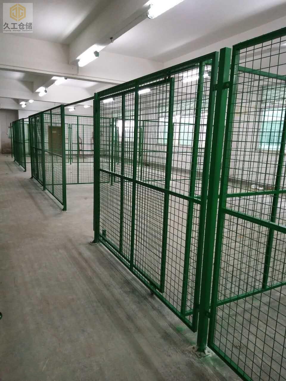车间隔离网也叫仓库隔离网，车间防护网，有什么特点工艺？
