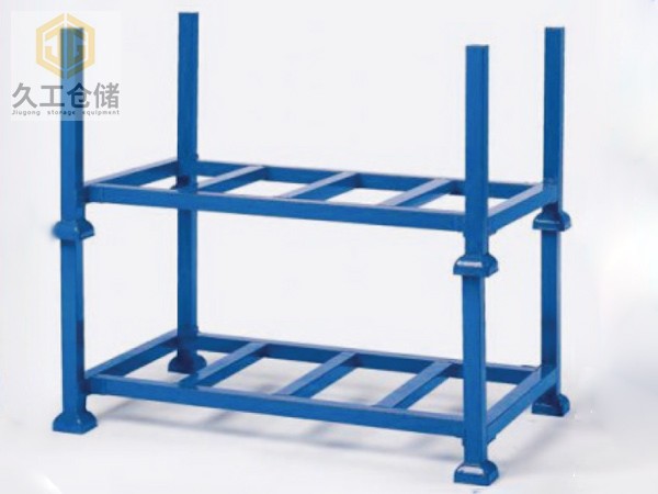 堆垛架有什么运用及特点？南京巧固架堆垛架厂家-久工仓储设备