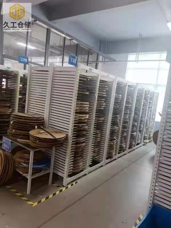 线束货架3